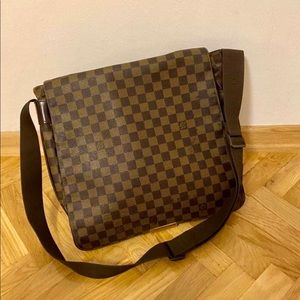 Lv sling bag